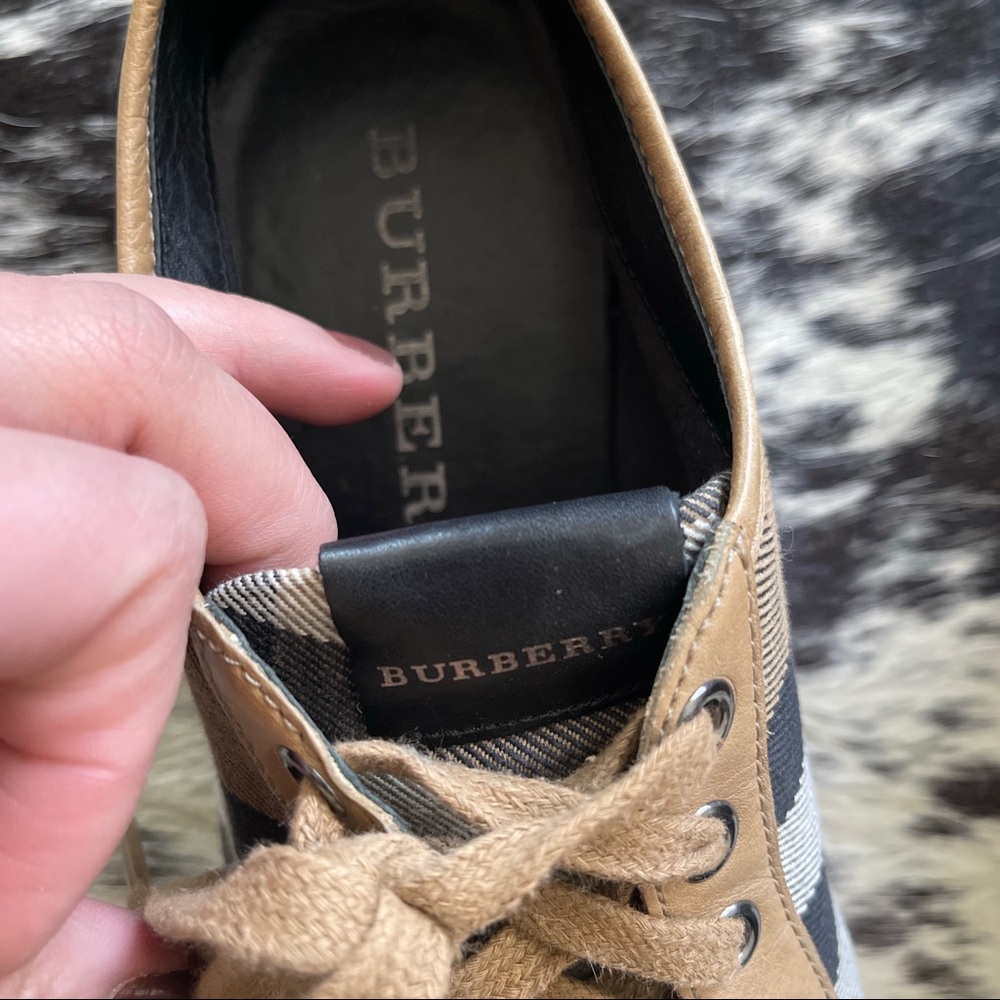 Burberry sneakers